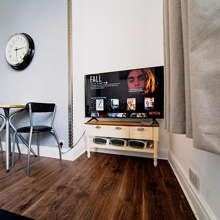 Spacious 2 Bedroom Apartment In Downtown London Luaran gambar