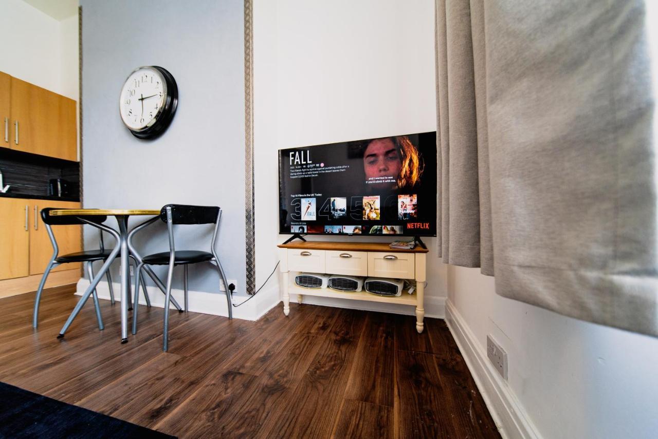 Spacious 2 Bedroom Apartment In Downtown London Luaran gambar